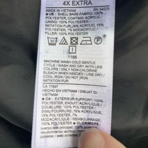 Tags for the black and white winter jacket